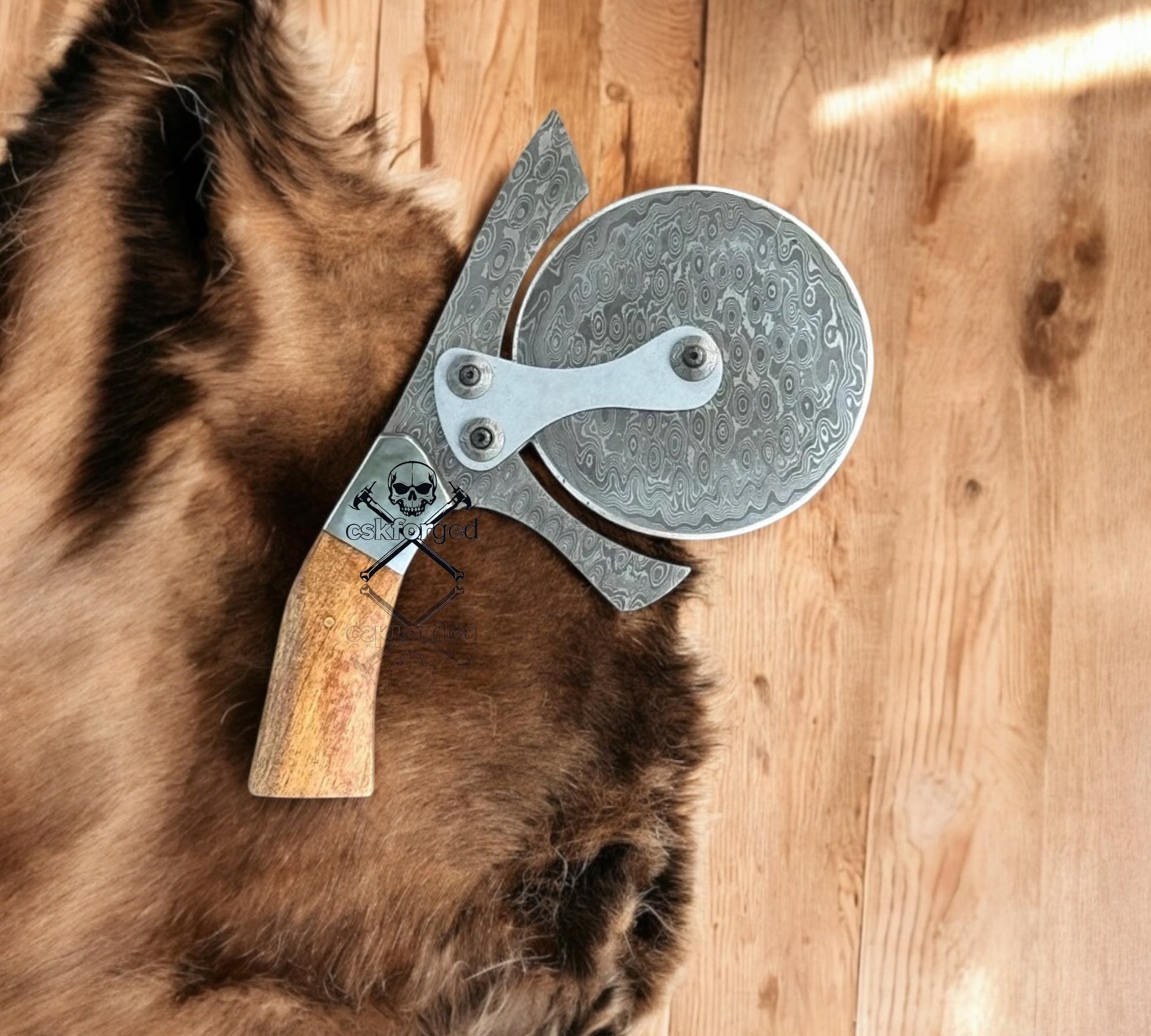 Hand-forged steel wheel pizza cutter for home and professional chefs